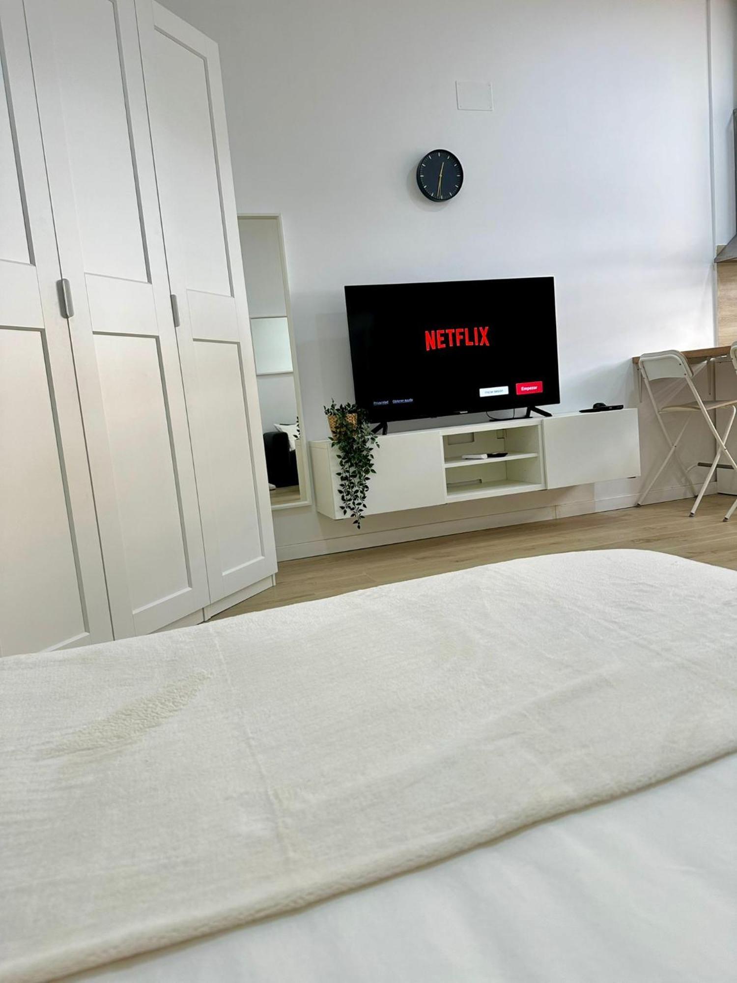 Apartamento Moderno Playa Malaga Ngoại thất bức ảnh